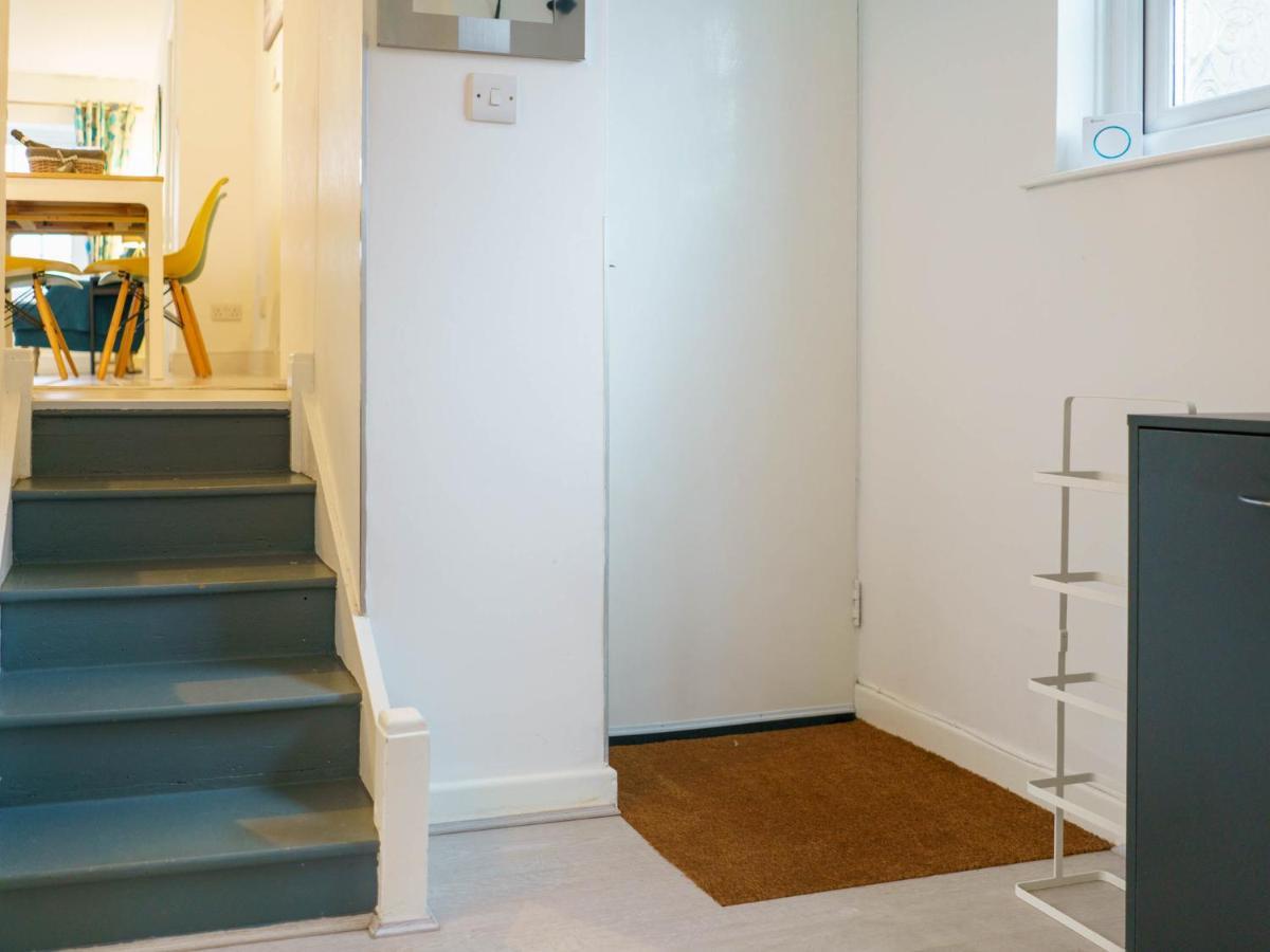 Pass The Keys Modern 2 Bed Flat Overlooking Aberaeron Harbour Exteriér fotografie