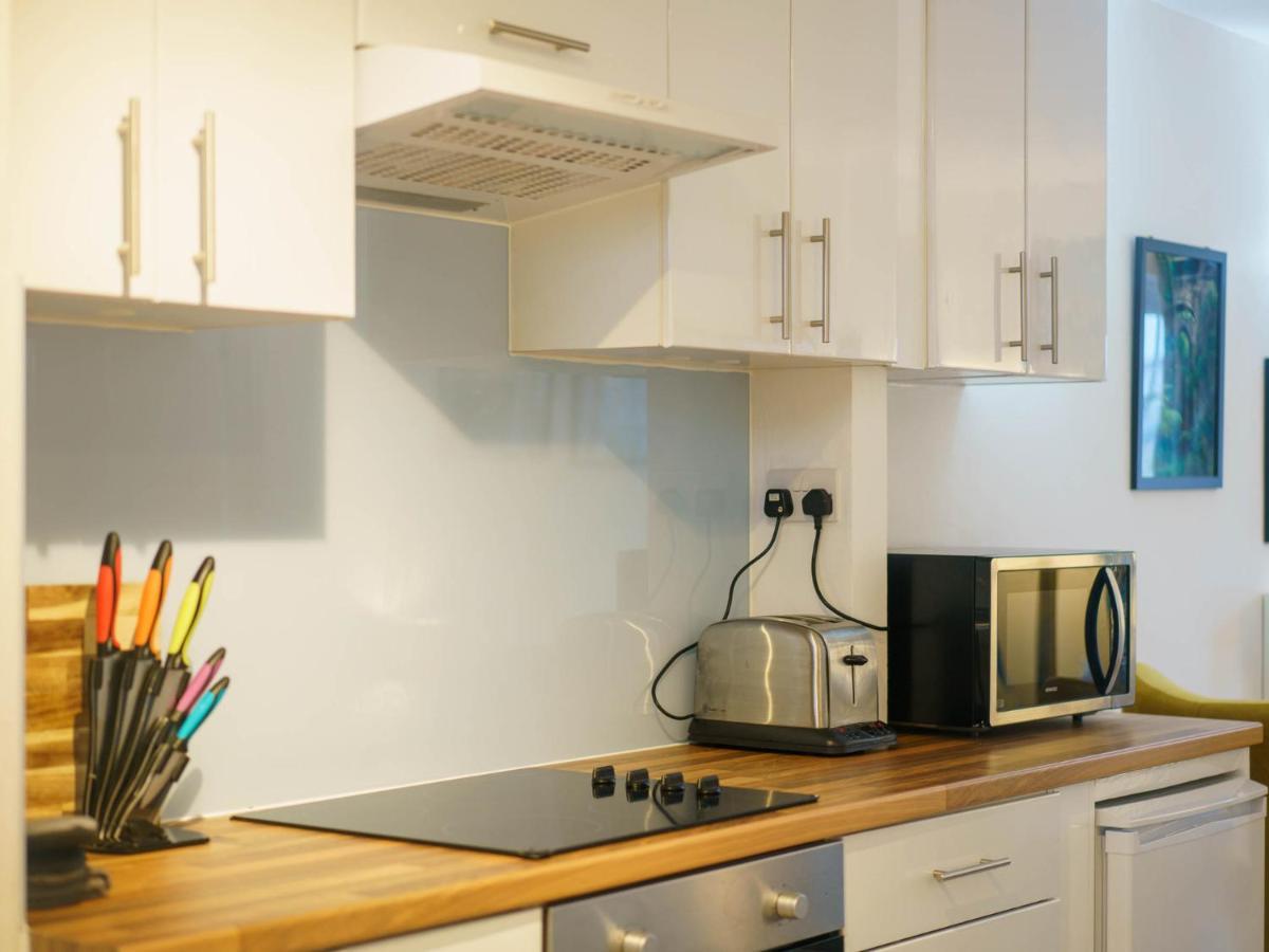 Pass The Keys Modern 2 Bed Flat Overlooking Aberaeron Harbour Exteriér fotografie
